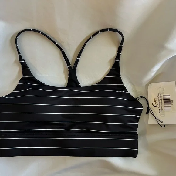ZYIA Active NEW Black Stripe Light n Tight Racer Straps Bra Size S